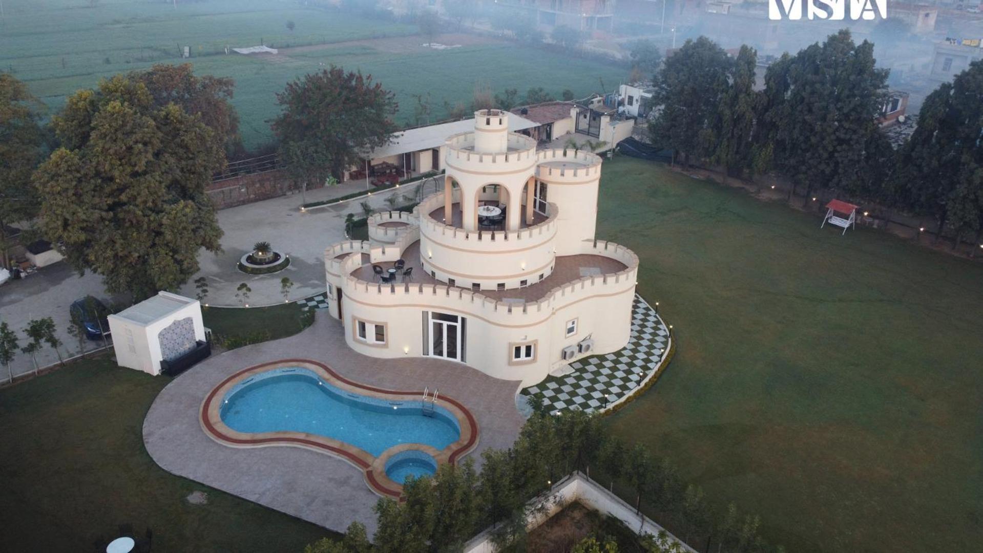 Stayvista'S Mystic Castle With Terrace, Swimming Pool, Lawn With Gazebo Jaipur Exterior foto